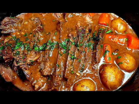 Pot Roast And Gravy Recipe | Simply Mamá Cooks