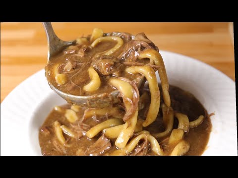 THE BEST HOMESTYLE BEEF AND NOODLES |CROCKPOT BEEF AND NOODLES