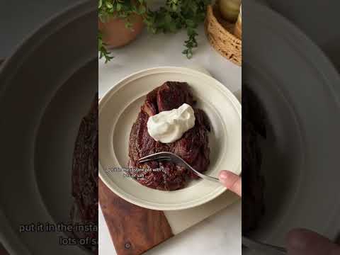 How to cook a chuck roast #carnivorediet #animalbased #carnivore #keto #ketorecipes #ketomeals #meat
